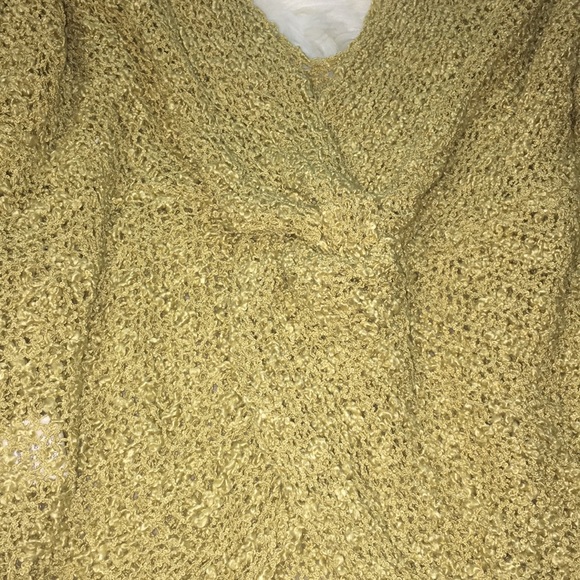 Open Back Twisted Sweater - Picture 4 of 4